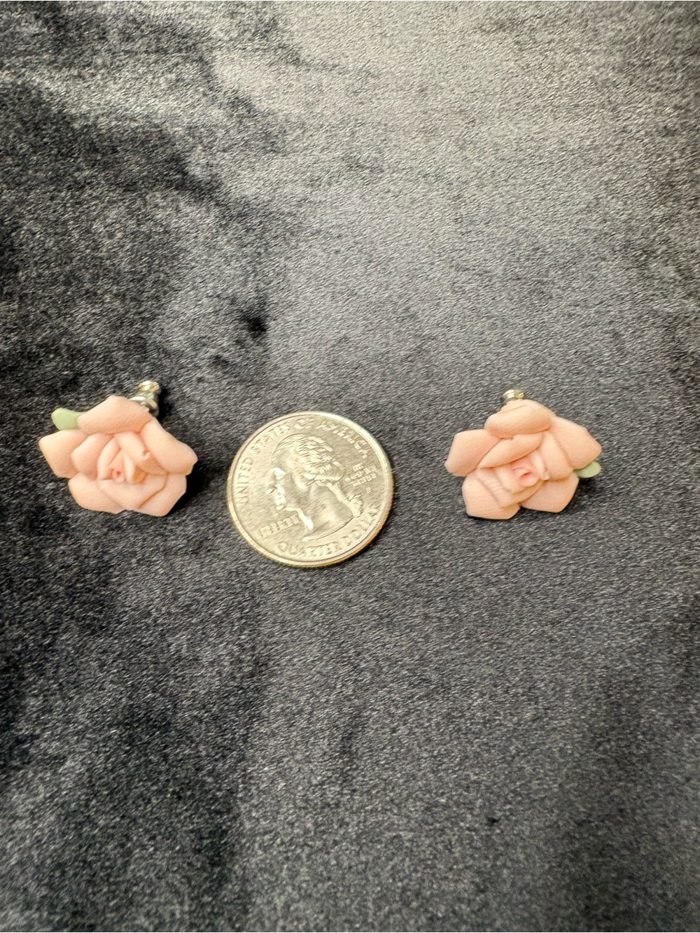 Vintage Style Pink Porcelain Rose Earings - Picture 5 of 5